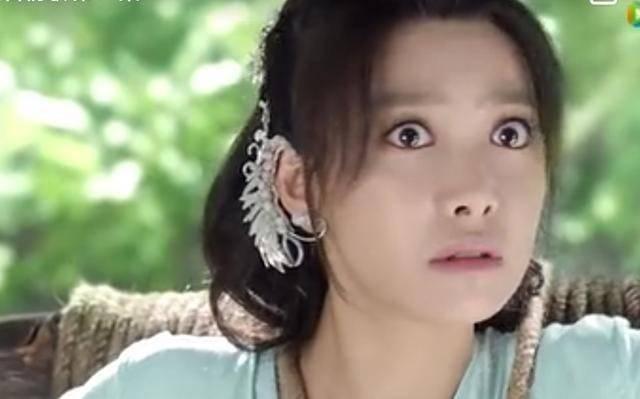 Muốn thoát kiếp diễn dở, 6 mỹ nhân này nên thôi trợn mắt dọa khán giả-3