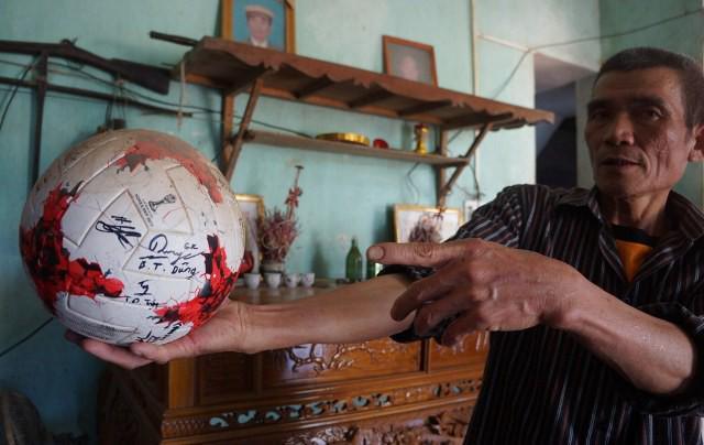 Tò mò cuộc sống chàng thủ môn Bùi Tiến Dũng và ngôi nhà ở vùng dân tộc Mường-2