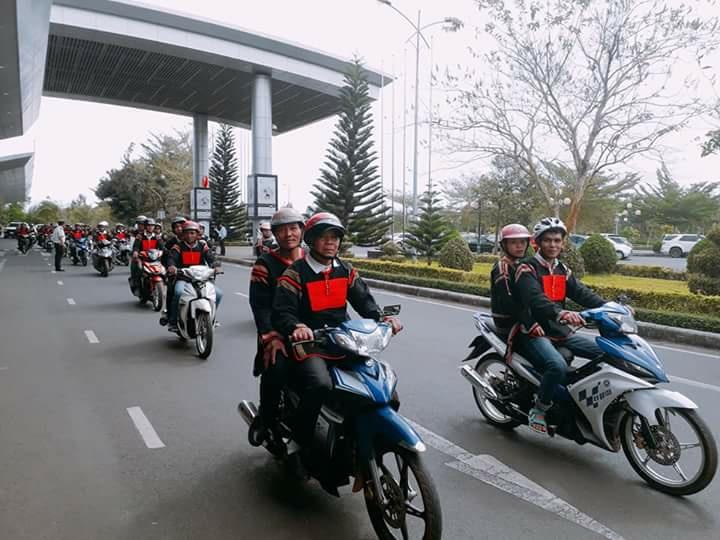 Buôn làng Ê Đê hào hứng chào đón hoa hậu HHen Niê ngày trở về-1