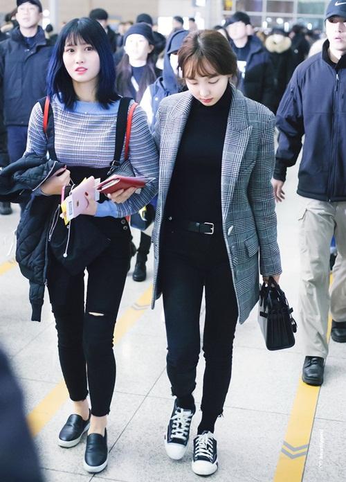 Song Hye Kyo - Song Joong Ki chiếm sóng bảng thời trang sao Hàn tuần qua-7