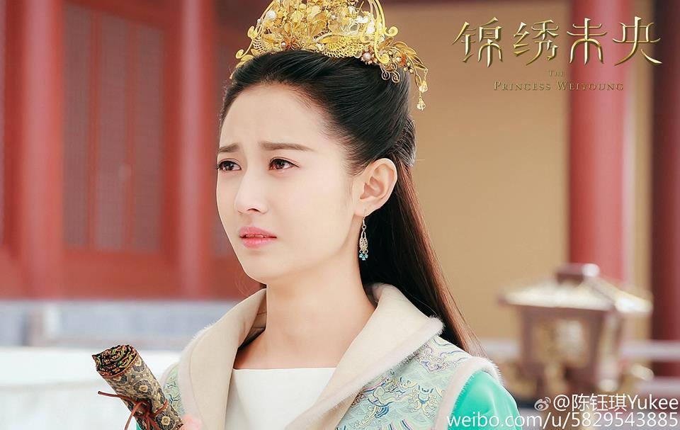 Chân dung tiểu mỹ nhân 9x - người kế thừa nhan sắc của Lê Tư và Giả Tịnh Văn-4