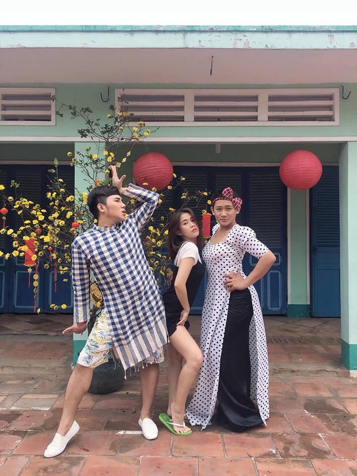 Hot girl - hot boy Việt: Tú Linh bày tỏ quan điểm khi báo chí tung hô U23 Việt Nam quá đà-4