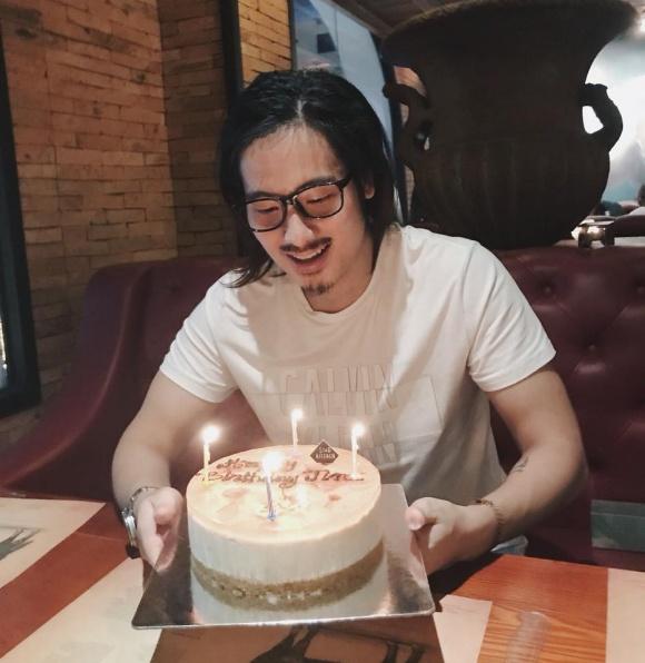 Hot girl - hot boy Việt: Tú Linh bày tỏ quan điểm khi báo chí tung hô U23 Việt Nam quá đà-7