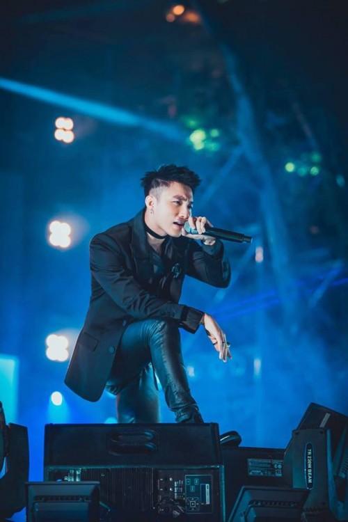 Trước thềm nghi vấn tung ‘hàng’ mới, Sơn Tùng khoe chiến tích MV gần bằng TWICE, SNSD-3