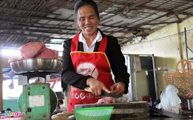 Người dân quê nhà Hà Tĩnh chờ đợi trung vệ Tiến Dũng tỏa sáng-2