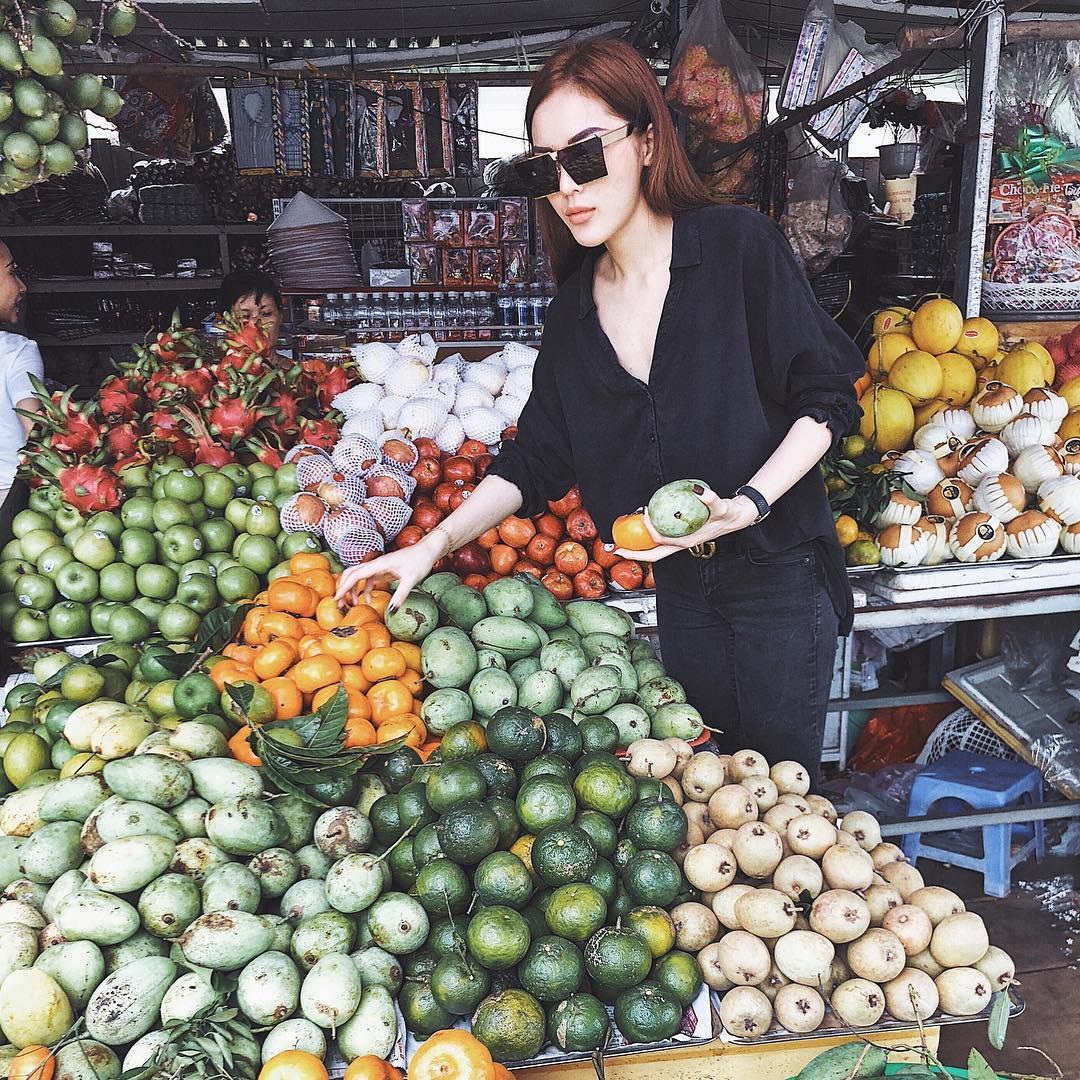 Tin sao Việt: Phạm Quỳnh Anh tự nhủ cố lên, bình yên sẽ đến-4