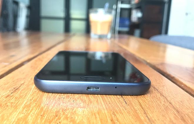 Đánh giá Galaxy J2 Pro 2018: Smartphone giá rẻ, cấu hình khỏe-6