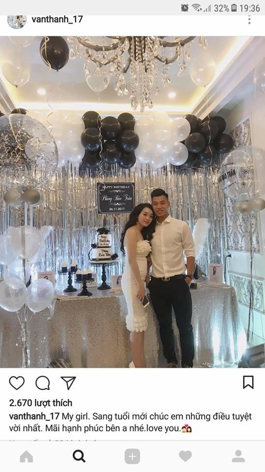 Chỉ cao 1m62 nhưng Văn Thanh - hậu vệ ghi bàn dứt điểm trận đấu với Qatar - ăn mặc vẫn đẹp xuất sắc-7