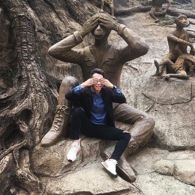 Trước trận đấu căng thẳng, Hồng Duy U23 Việt Nam vẫn bình tĩnh... bán son-7