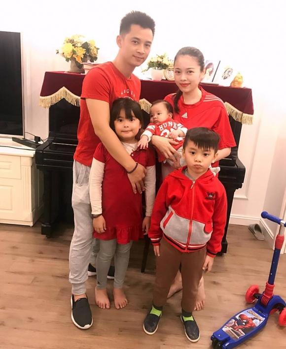 Hot girl - hot boy Việt: Yến Tatoo chế Người lạ ơi! gửi tặng các cầu thủ U23 Việt Nam-5