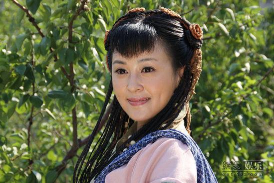 Giàu có là thế nhưng Phạm Băng Băng vẫn lép vế trước A hoàn của Triệu Vy-5