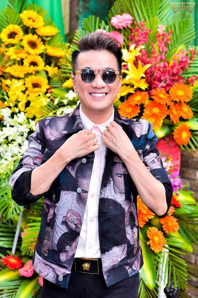 Đàm Vĩnh Hưng và hàng loạt sao hủy show trong ngày U23 đá trận chung kết-2