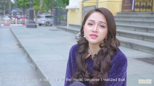 Tung clip giới thiệu thi hoa hậu, Hương Giang Idol bị nhắc khéo khi quên mất áo dài-2