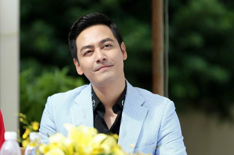 Á hậu Thanh Tú đã có mặt tại Trung Quốc, sẵn sàng phủ cờ đỏ sao vàng cổ vũ U23 Việt Nam vô địch-6