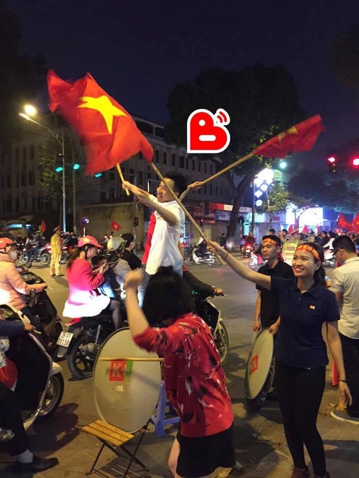 Ấn tượng với tổng thiệt hại sau màn cổ vũ U23 Việt Nam cuồng nhiệt của người hâm mộ-3