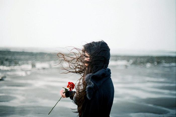 Cuộc tình cùng bạn gái xinh đẹp và sự thật khi thấy bức ảnh cô chụp cùng bố-1