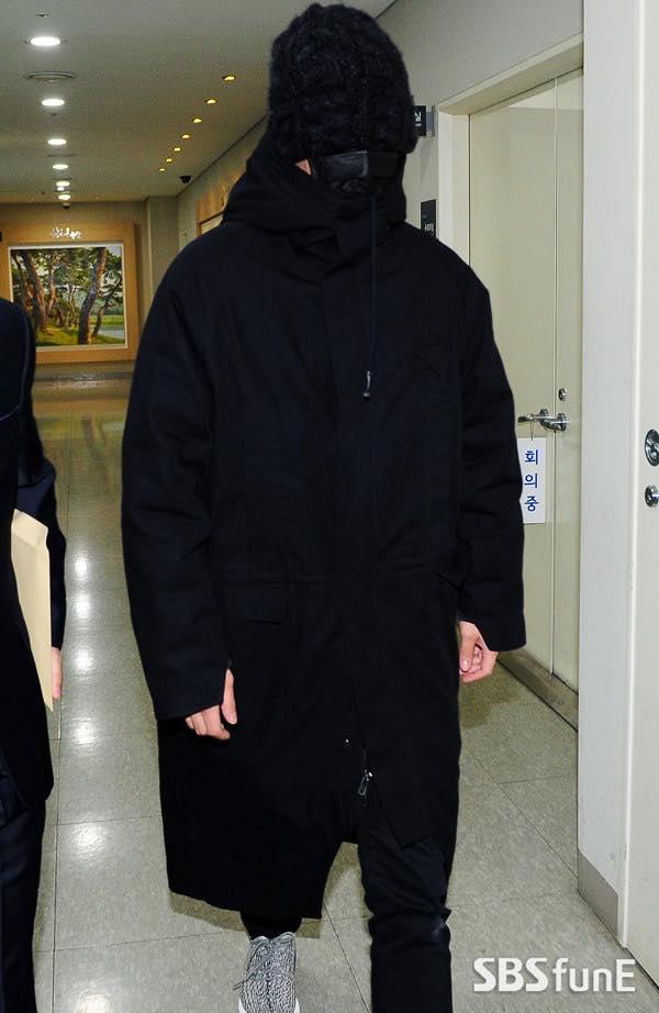 Sao Hàn 26/1: Mỹ nam Kim Woo Bin được miễn nhập ngũ vì đang điều trị ung thư vòm họng-4