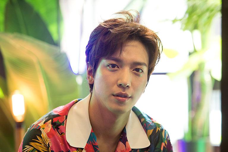 Sao Hàn 26/1: Mỹ nam Kim Woo Bin được miễn nhập ngũ vì đang điều trị ung thư vòm họng-6