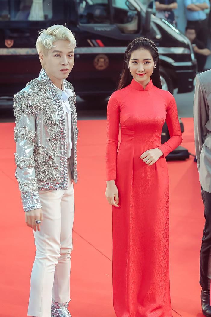 Bị mỉa mai mặc 1 bộ đồ 4 lần, Đức Phúc đáp trả cực lầy lội khiến anti-fan chỉ biết câm nín-1