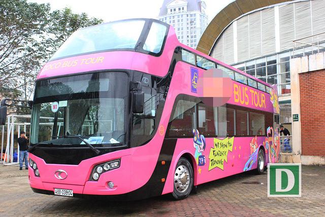 Cận cảnh xe buýt 2 tầng mui trần sẽ đón những người hùng U23 Việt Nam-1