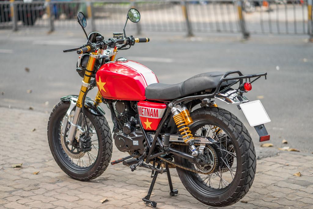 Dàn xe độ tem cổ vũ U23 Việt Nam trước trận chung kết-13