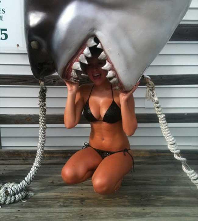 Hội gái đẹp nghịch ngợm khiến anh em ngán ngẩm-1