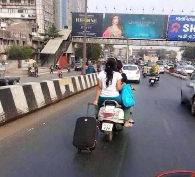 Hội gái đẹp nghịch ngợm khiến anh em ngán ngẩm-8