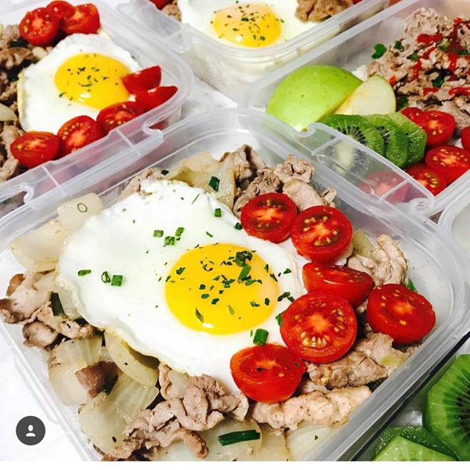 Chàng trai nặng 105 kg vẫn sở hữu cơ bụng 6 múi-3