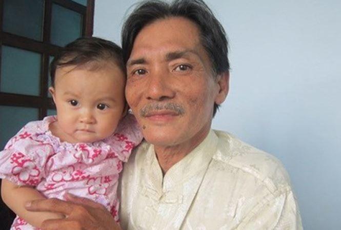 Cuộc sống cơ cực, vất vả của nam diễn viên phim Ván bài lật ngửa-5