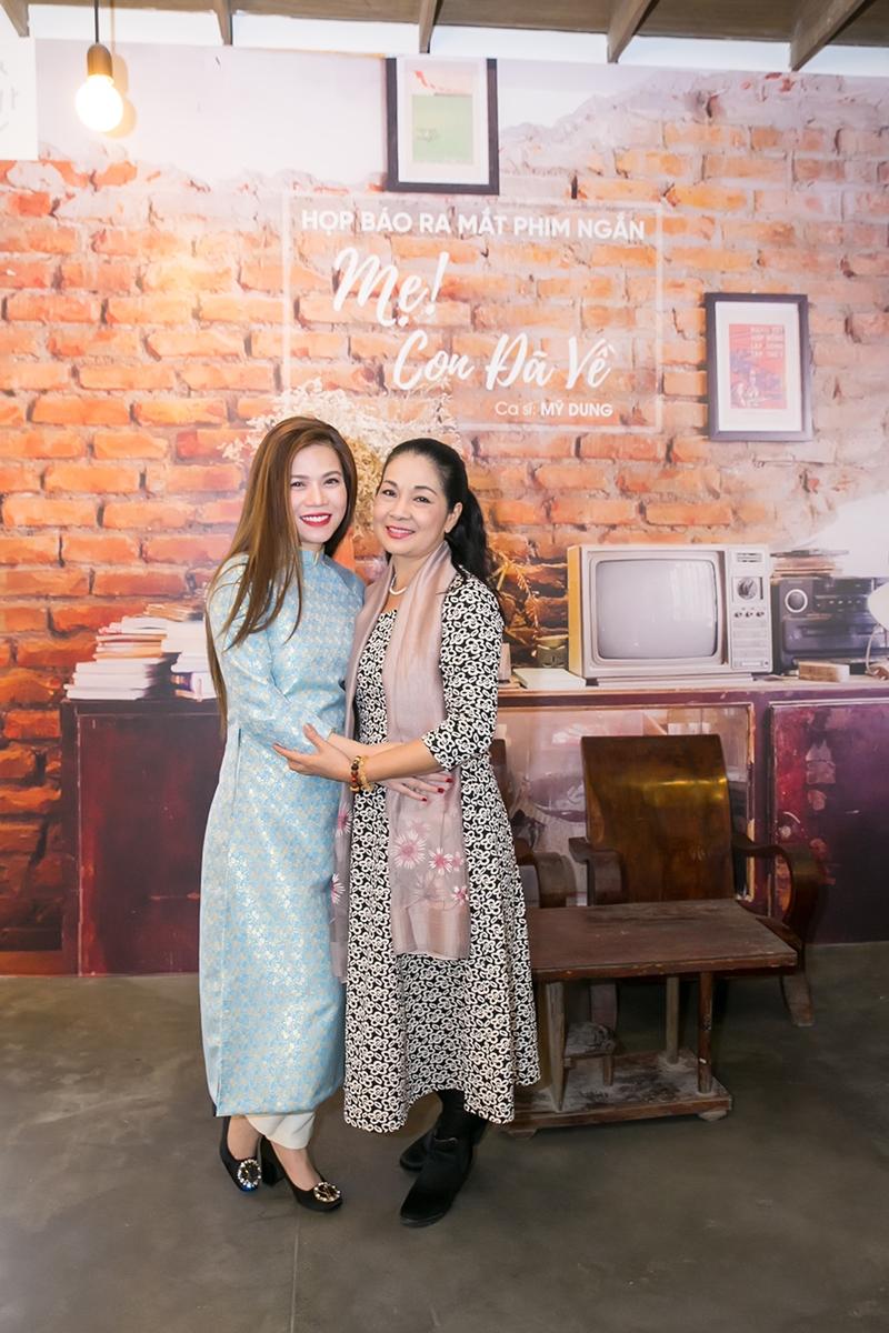 Chồng Mỹ Dung trách yêu khi thấy vợ quan tâm con trai hơn-2