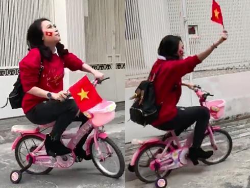 Mỹ Tâm lầy vô địch khi đi bão bằng siêu xe đạp trên cầu Rồng Đà Nẵng-1