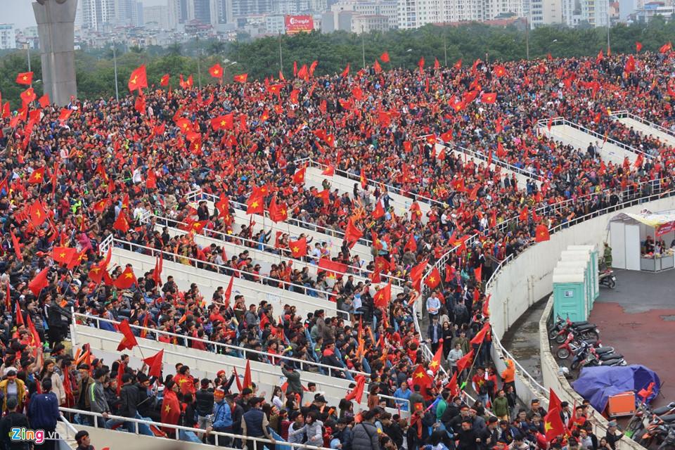 Loạt khoảnh khắc chứng minh U23 Việt Nam là người hùng trong lòng hàng triệu người hâm mộ-14