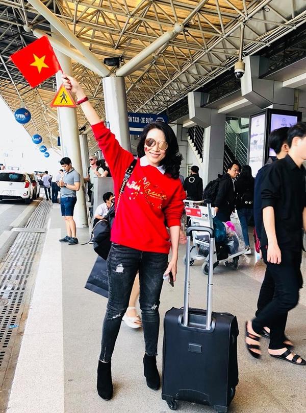 Mỹ Tâm mượn bài hát Niềm tin chiến thắng gửi yêu thương đến U23 Việt Nam-2