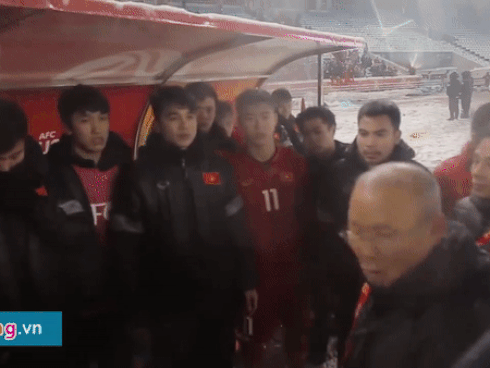 Bố mẹ Quang Hải, Tiến Dũng tiếc nuối cho U23 Việt Nam khi tuột tay cúp vô địch-2
