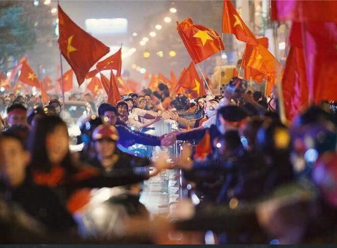 Quang Hải và Tiến Dũng: Chúng tôi xin lỗi vì đã không mang Cup về cho dân tộc-2