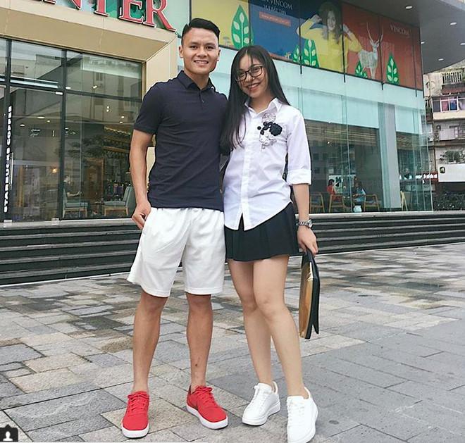 Sở thích diện giày sneaker nổi bật của dàn cầu thủ U23 Việt Nam-5