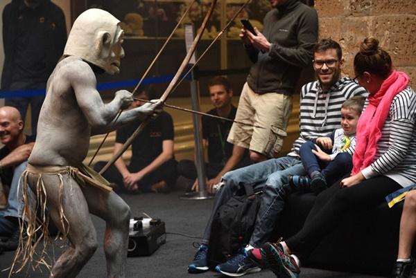 Phì cười với những con người buồn cười nhất trên đời-7