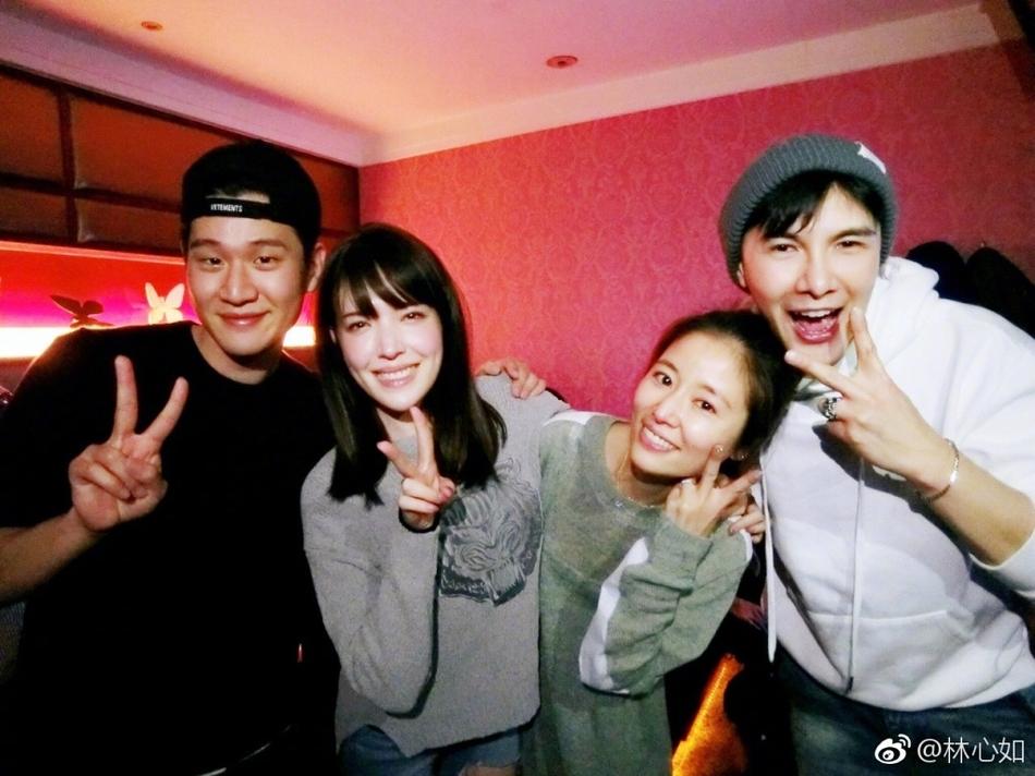 Lâm Tâm Như tự tin để mặt mộc, nắm chặt tay Hoắc Kiến Hoa trong tiệc sinh nhật-2