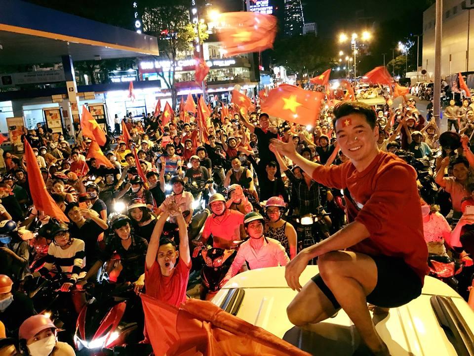 Đàm Vĩnh Hưng bắt đền BTC đêm Gala chào mừng U23 vì bật sai nhạc-8