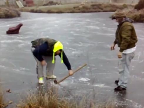 Đúng là yêu nhau lắm thì cắn nhau đau-1