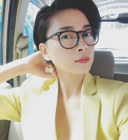 Đỗ Mỹ Linh đẹp dịu dàng trước tin đồn yêu Bùi Tiến Dũng-3