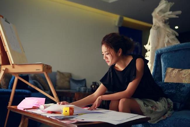 Sắp bước vào tuổi 40, An Dĩ Hiên vẫn là Cô nàng hoàn hảo trẻ trung, quyến rũ-7