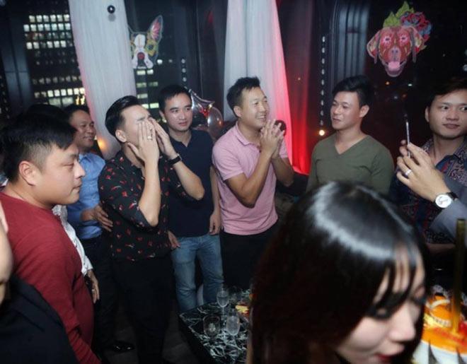 Xuân Bắc, Tự Long cùng dàn sao đến mừng sinh nhật MC Thành Trung-10