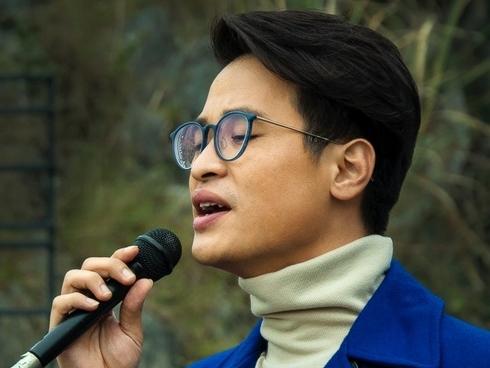 Trời mùa đông càng tê tái khi nghe Hà Anh Tuấn cover 'Chỉ còn những mùa nhớ'