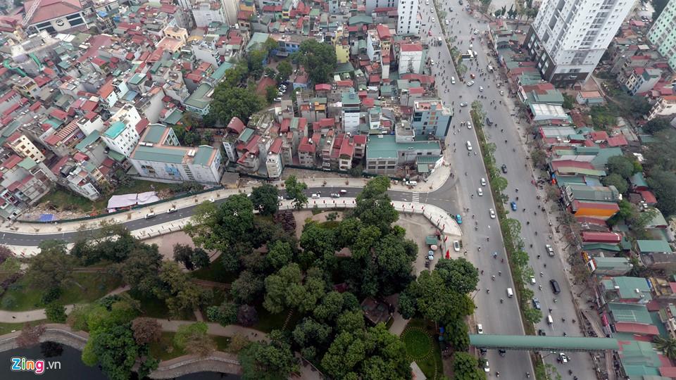 Toàn cảnh tuyến phố dài 600 m làm 17 năm mới xong-4