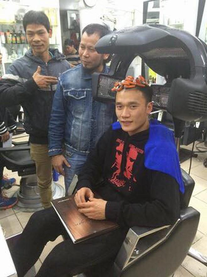 Đón Tết, Công Phượng đảo ngói - dung mạo bảnh bao đốn tim chị em-10