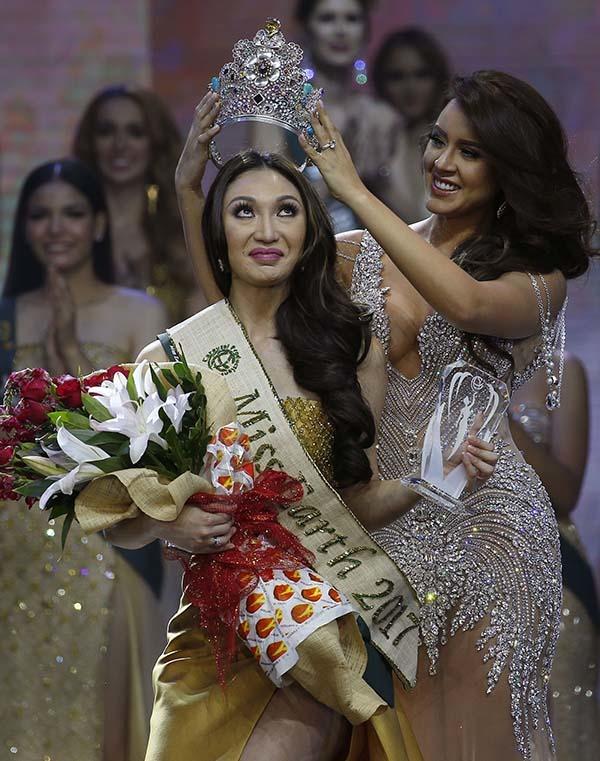 Hoa hậu Trái Đất bị chê xấu bất ngờ có mặt tại Việt Nam-2