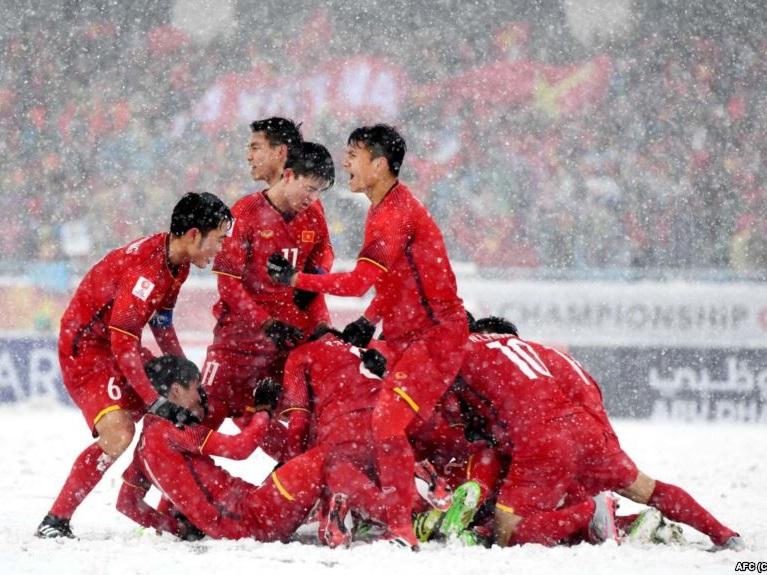 Không hẹn mà gặp các mỹ nam Vpop đồng loạt ra sản phẩm những ngày cuối năm-10