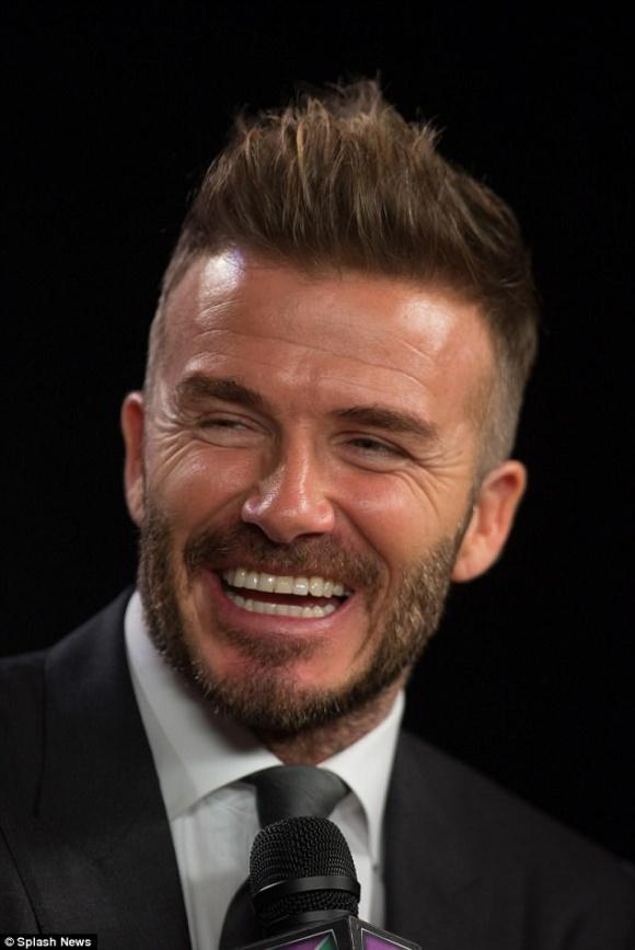 David Beckham xuống tóc điển trai ngời ngời thế này, chị em nào chẳng bấn loạn-5