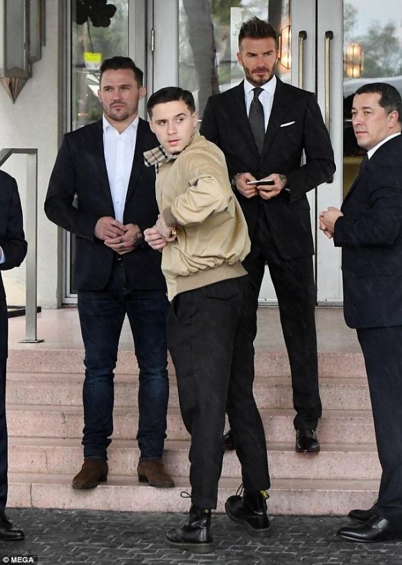 David Beckham xuống tóc điển trai ngời ngời thế này, chị em nào chẳng bấn loạn-8